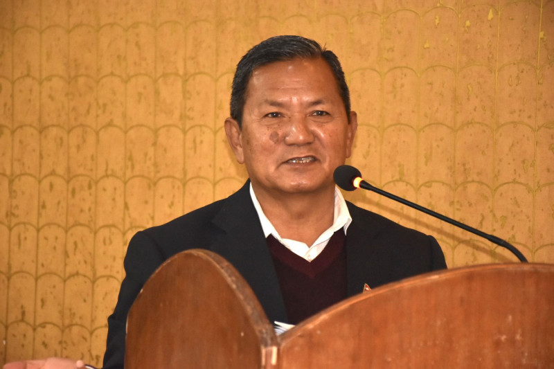 प्रधानमन्त्रीले मिचिएका भूमि फिर्ताको विषय भारतमा उठाउनुपर्छ : एमाले उपमहासचिव गुरुङ